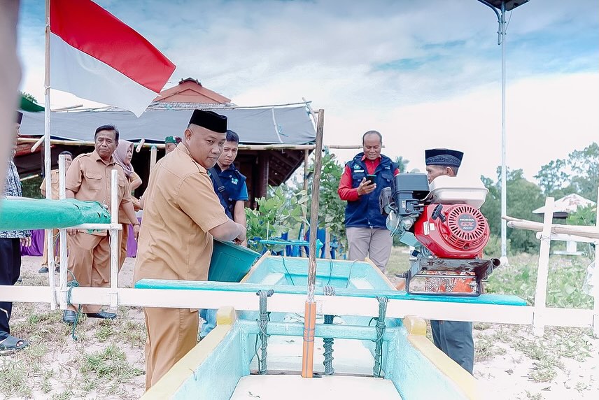 penyerahan bantuan