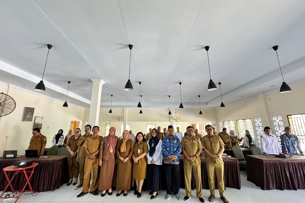 Foto bersama peserta rakor pokja