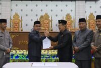 Penyerahan rekomendasi DPRD terhadap LKPJ Bupati Bolmut Tahun anggaran 2024