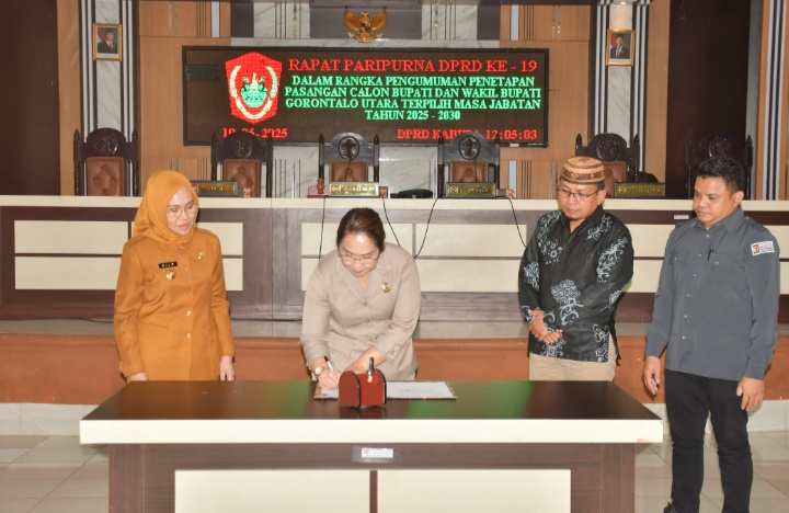 Rapat Paripurna Penetapan Bupati dan Wakil Bupati Terpilih Gorontalo Utara