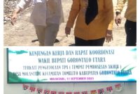 Wakil Bupati Gorut Hj. Nurjanah Hasan Yusuf meninjau Tempat Pemrosesan Akhir (TPA) di Desa Mulantadu, Kecamatan Tomilito