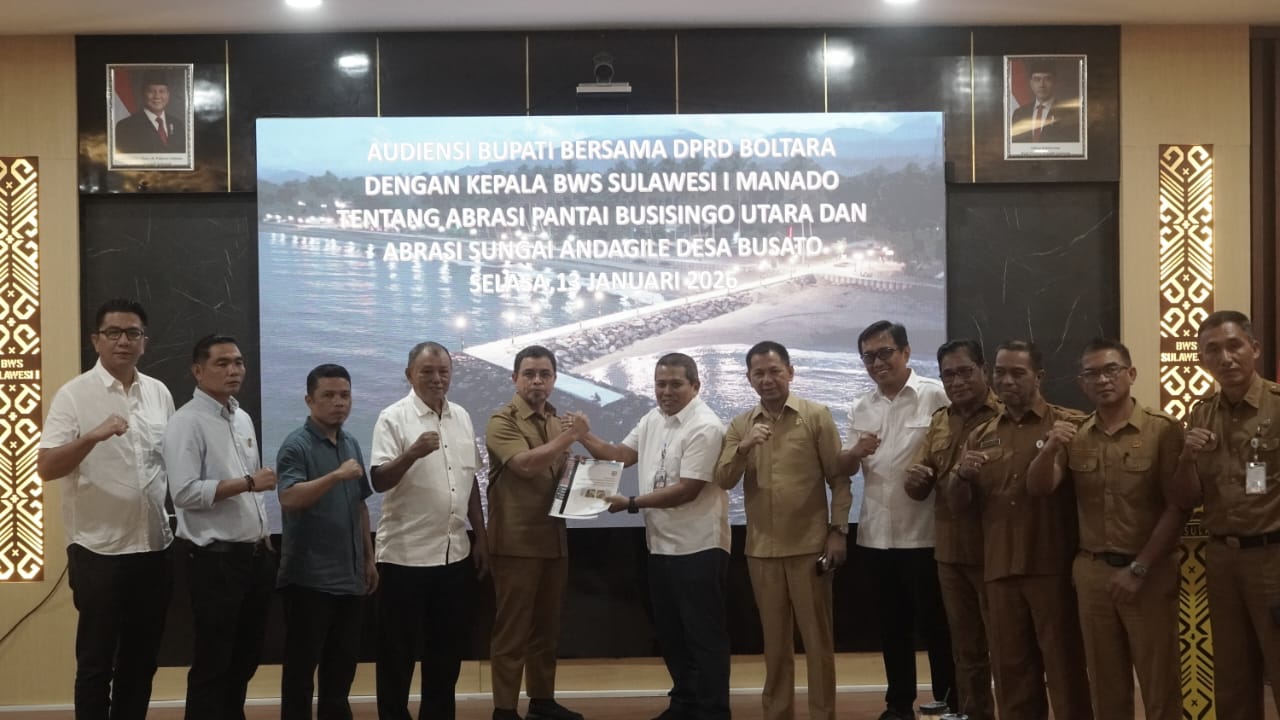 Bupati Bolaang Mongondow Utara (Boltara), Sirajudin Lasena, menunjukkan komitmennya dalam melindungi wilayah pesisir dan keselamatan masyarakat dengan melakukan pertemuan bersama Kepala Balai Wilayah Sungai (BWS) Sulawesi I, Komang Sudana. Pertemuan berlangsung di ruang rapat Kantor BWS Sulawesi I, Provinsi Sulawesi Utara