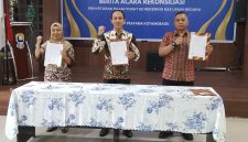Kasubid Perbendaharaan II BPKPD Boltara Verawaty Djoharam, Kepala Kantor KPP Pratama Kotamobagu I Made Yesa Widiada, 
Kepala KPPN di Wakili Oleh Kasubag Umum Antonius Binsar