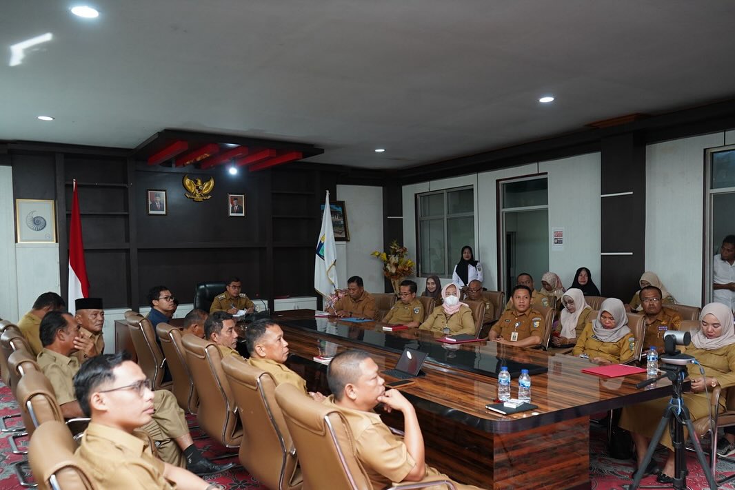 Foto Pemda Bolmut saat mengikuti rakor pengendalian inflasi daerah secara virtual