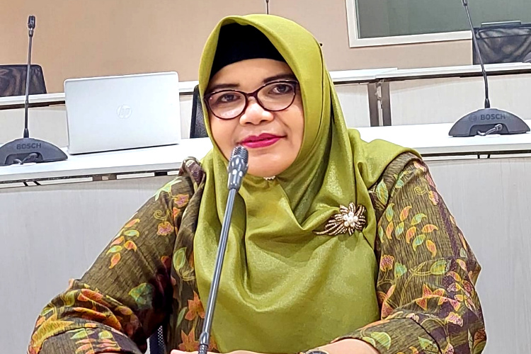 Foto Kepala DPMPTSP Bolmut Irma Ginoga