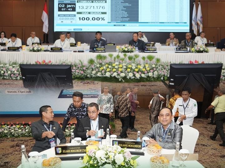 Bupati Bolmut Dr. Sirajudin Lasena mengikuti RUPS PT. Bank SulutGo