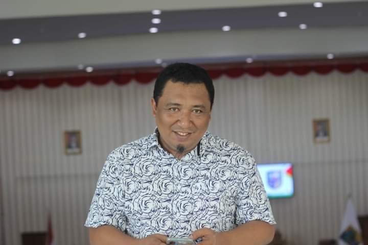 Ketua PWI Bolmut Patris Babay, yang memiliki dokumen Administrasi Hukum Umum (AHU) dari Kemenkumham