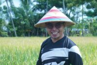 Bupati Bolmut Dr. Sirajudin Lasena