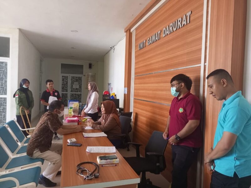 Sekda Bolmut  dr. Jusnan C. Mokoginta saat Monitoring RSUD  Bolmut pasca Vidio Viral beredar dimedsos