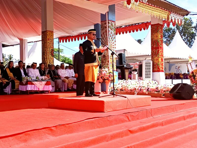 Bupati Bolmut Dr. Sirajudin Lasena Bertindak Sebagai Irup pada upacara peringatan HUT Bolmut ke-18