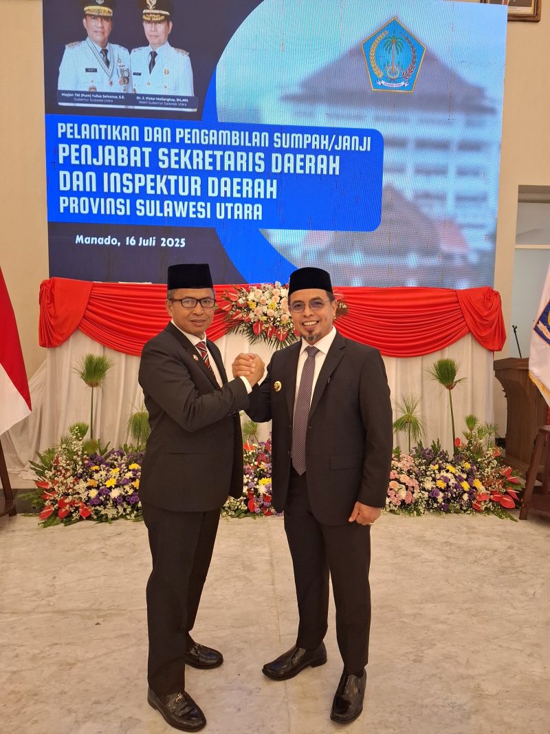 Bupati Boltara Dr. Sirajudin Lasena bersama Pj Sekprov Sulut Tahlis Galang