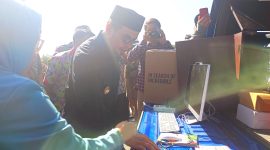 Launching Aplikasi SLIMS (Senayan Library Management System), sebuah sistem otomasi perpustakaan berbasis teknologi informasi.