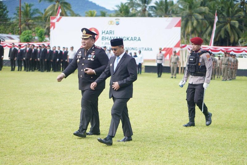 Bupati Dr. Sirajudin Lasena dan Kapolres AKBP. Juleigtin Siahaan