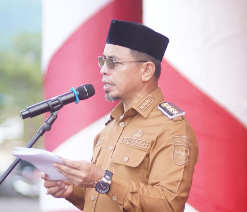 Bupati Boltara Dr. Sirajudin Lasena