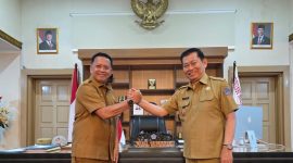 Wakil Gubernur Sulawesi Utara (Sulut), Dr. J. Victor Mailangkay, sekaligus Ketua PD GM FKPPI Sulut bersama Dr. Moh. Hidayat Panigoro sebagai Ketua Caretaker FKPPI Boltara