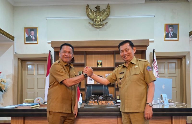 Wakil Gubernur Sulawesi Utara (Sulut), Dr. J. Victor Mailangkay, sekaligus Ketua PD GM FKPPI Sulut bersama Dr. Moh. Hidayat Panigoro sebagai Ketua Caretaker FKPPI Boltara