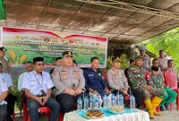 Polres dan Pemkab Boltara di kegiatan penanaman jagung serentak di Desa Bohabak I