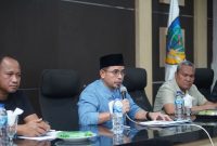 Bupati Boltara, Dr. Sirajudin Lasena (tengah), Kepala BPKPD, Nul Akim (kiri), Assisten II, Abd. Muto dg. Mulisa (kanan) 
