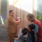 Peresmian Rumah Layak Huni pada salah satu masyarakat penerima manfaat oleh Bupati SJL, dan berlangsung khidmat dan penuh suka cita