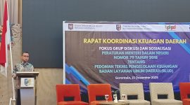 Bupati Boltara, Dr. Sirajudin Lasena saat membuka dan memberikan sambutan pada Rakor Pengelolaan Keuangan Daerah, FGD dan BLUD