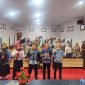 Sekretaris Dinkes Boltara, Febianto Lumoto beserta jajaran bersama Muchtar Rahim selaku narasumber dan Kepala BPKPD Boltara, Nul Akim, Kepala PKM se-Boltara, Dirut RSUD Boltara, pada kegiatan implementasi tata kelola keuangan dan manajemen yang fleksibel Badan Layanan Umum Daerah (BLUD) bagi Puskesmas dan RSUD tingkat Kabupaten Boltara. 