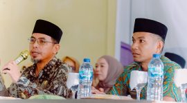 Bupati Boltara, Dr. Sirajudin Lasena dan Wakil Bupati Boltara, Moh. Aditya Pontoh di rapat kerja pemda bersama pemerintah kecamatan sangkub dan desa se-kecamatan sangkub