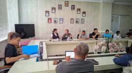 Direktur RSUD Liunkendage Tahuna, Dr. Aprikonus Loris Sp., PD, didampingi jajaran manajemen
