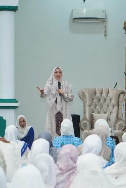 Safari Dakwah di Boltara, Angelina Sondakh Berbagi Pengalaman Spiritual