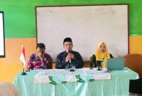 Kakan Kemenag Sangihe, H. Kusnadi saat membuka kegiatan KKG dan KKM