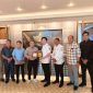 Bupati Kabupaten Kepulauan Sangihe, Michael Thungari bersama dengan Direksi PLN Pusat