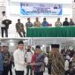 Bupati Kabupaten Kepulauan Sangihe Michael Thungari Memberikan Sambutan Sekaligus Menyerahkan Secara Simbolis Dana Oprasional Kepada Tokoh Agama Islam