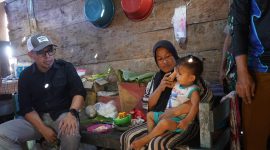 Bupati Boltara, Sirajudin Lasena mengunjungi masyarakat yang terdata sebagai calon penerima Rumah Tidak Layak Huni (RTLH). Kunjungan tersebut untuk memastikan bahwa penerima manfaat benar-benar tepat sasaran, kehadiran Bupati juga disambut penuh haru oleh masyarakat yang merasakan diperhatikan oleh pemerintah. 