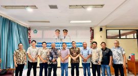 Komisi II DPRD Kabupaten Kepulauan Sangihe Bersama Dengan Kepala Dinas Kominfo Ronald Lumiu