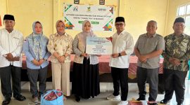 Bupati Boltara beserta jajaran Pemerintah Daerah menerima bantuan rehabilitasi sosial dari kemensos melalui sentra tumou tou manado di kecamatan Sangkub