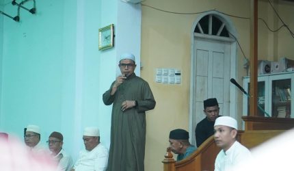 Pemerintah Daerah Kabupaten Bolaang Mongondow Utara (Boltara) kembali melaksanakan kegiatan Safari Subuh Keliling (Suling) sebagai bagian dari upaya memperkuat syiar keagamaan dan mempererat silaturahmi dengan masyarakat.