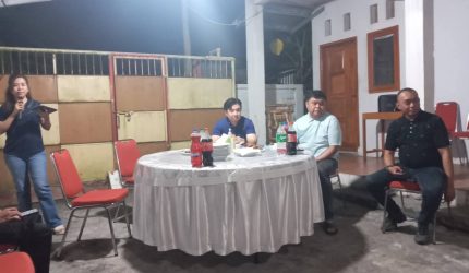 Menjelang peringatan Hari Pers Sedunia, Pemerintah Kabupaten Kepulauan Sangihe menggelar pertemuan akrab bersama insan pers di Rumah Jabatan Bupati