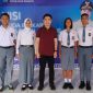 Bupati Kepulauan Sangihe
Michael Thungari Bersama dengan Empat pelajar terbaik Utusan Calon Paskibaraka Asal Sangihe