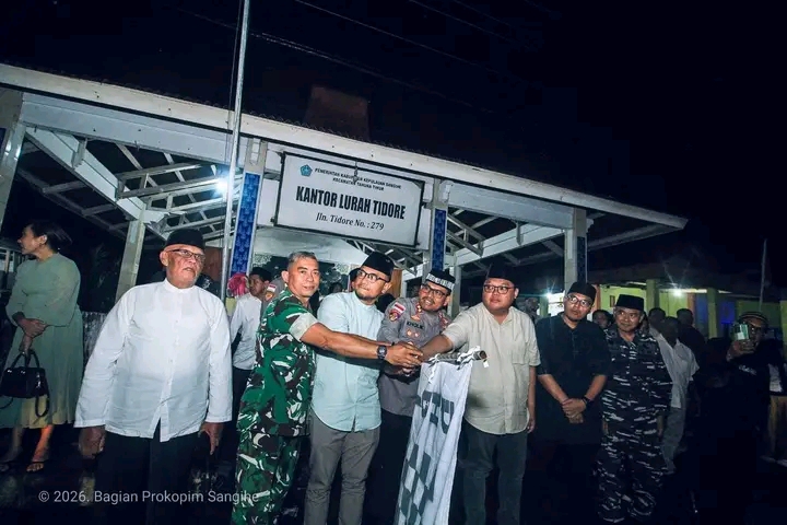 Wakil Bupati Kepulauan Sangihe Tendris Bulahari Lepas Pawai Takbir Kelililng Idul Adha 1447 H