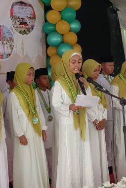 Puisi Kaisa Harukan Penamatan Perdana SDIT Waladun Sholeh
