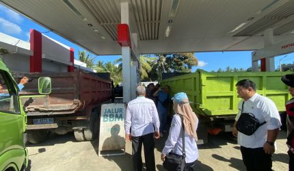 Penanggung jawab SPBU Boroko, Kabupaten Bolaang Mongondow Utara (Boltara), Fauzi Alamri, membantah dugaan adanya praktik pengisian BBM yang tidak sesuai barcode yang melibatkan pihak SPBU Boroko. Dugaan tersebut sebelumnya menjadi sorotan serius masyarakat karena dinilai berpotensi menyebabkan cepat habisnya stok BBM di lapangan hingga mengarah pada praktik penimbunan.