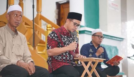 Pemerintah Kabupaten Bolaang Mongondow Utara (Boltara) kembali melaksanakan kegiatan pembinaan mental dan spiritual bagi Aparatur Sipil Negara (ASN) melalui program Kamis Mengaji Pemerintah Daerah, yang digelar di Masjid Agung Baiturrahman Boroko,
