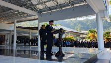 Bupati Kabupaten Kepulauan Sangihe Michael Thungari