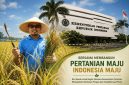 Bupati Boltara, Dr. Sirajudin Lasena saat panen raya di Desa Bintauna Pantai, Kecamatan Bintauna dan Foto Kementerian Pertanian Republik Indonesia