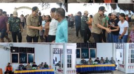 Bupati Kabupaten Kepulauan Sangihe Mengunjungi Pulau Marore Sambil Menyapa Warga Masyarakat Pulau Marore