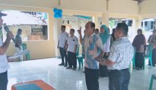 Camat Tabukan Utara Marwan Nikiulu melantik anggota MTK PAW Romeo Humune