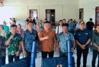 Wabup Sangihe Tendris Bulahari Bersama Kaban BPBD, Kadis Kominfo, Camat Tabut, dan 5 Kapitalaung (Kepala Desa) Perwakilan Kampung yang terdampak bencana.