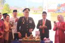 Foto pemotongan tumpeng