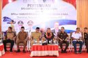 Bupati dan Wakil Bupati Boltara, Sirajudin Lasena-Moh. Aditya Pontoh, Wakajati Sulut Ferry Tas, Kejari Boltara Agus Tri Hartono, Sekretaris DPD ABPEDNAS Sulut Jackried Kanselir Maluenseng, dan Pimpinan DPRD Boltara Saiful Ambarak. 