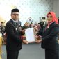 Bupati Boltara Sirajudin Lasena dan Ketua DPRD Boltara Dewi Zandra Astuti Mondo