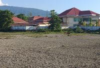 Salah satu kawasan yang mengalami kekeringan akibat cuaca ekstrem dan musim kemarau di dekat kantor DPRD Boltara, warga setempat mengatakan bahwa lokasi tersebut awalnya persawahan dan sudah digenangi air dalam kurun waktu yang sangat lama, bahkan telah menjadi spot mancing, namun telah kering.